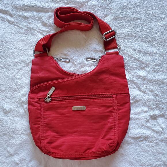Baggallini Pocket Crossover Crossbody Bag Red Read Description - Picture 1 of 6